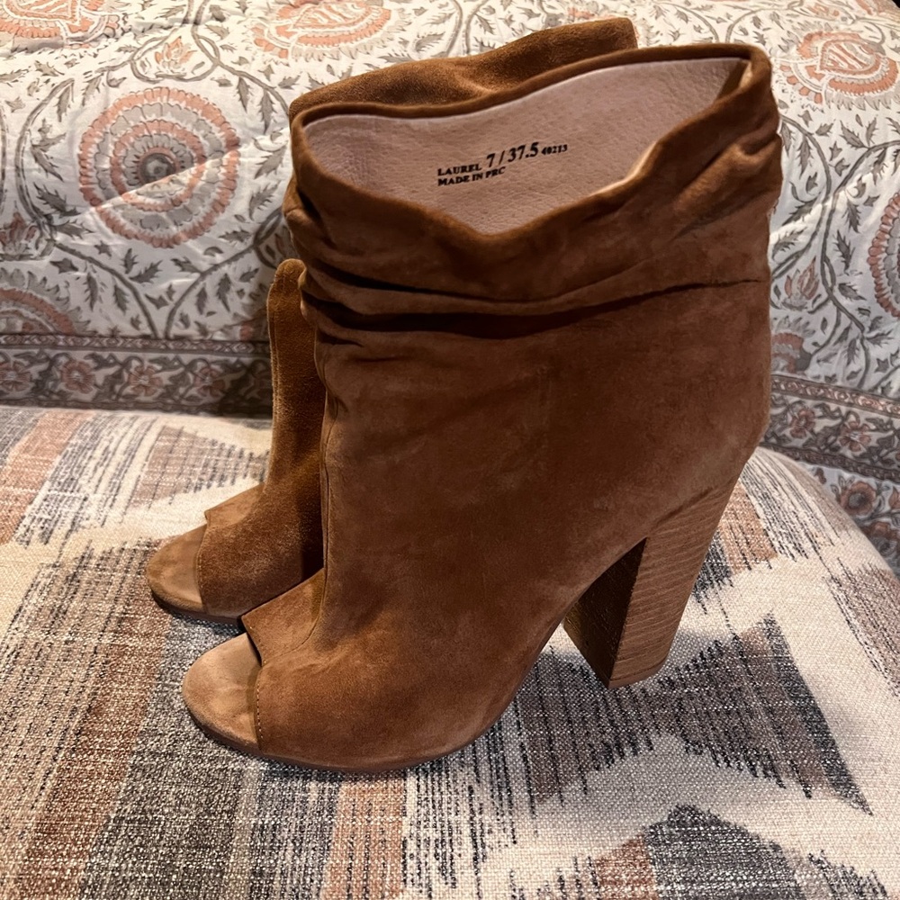 Slouch suede booties size 7
